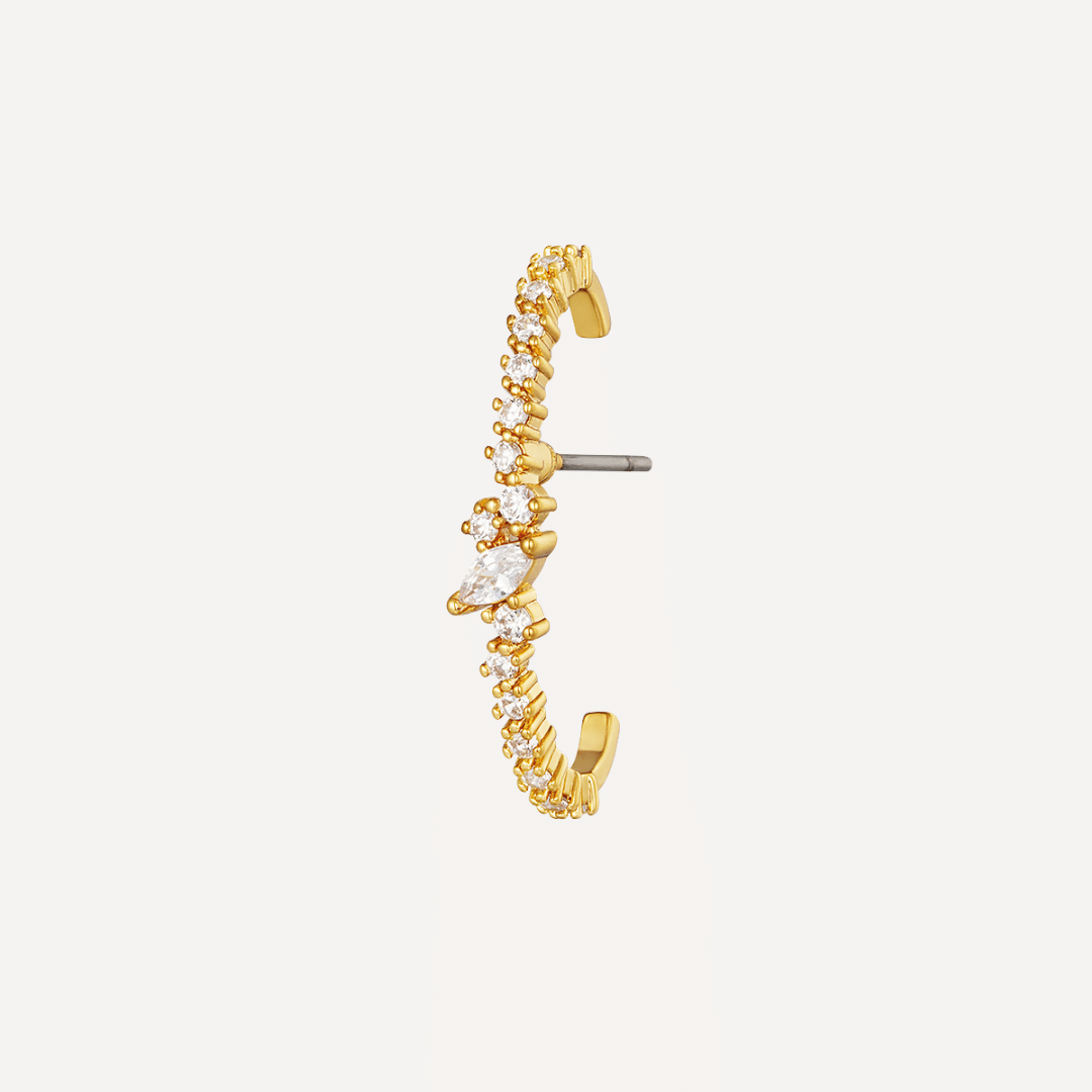 Orecchino Earcuff Samantha impreziosito da pietre in zircone di diverse dimensioni, Realizzati in rame inossidabile, anallergico e resistente all'acqua, Finitura oro - Trinwel.com